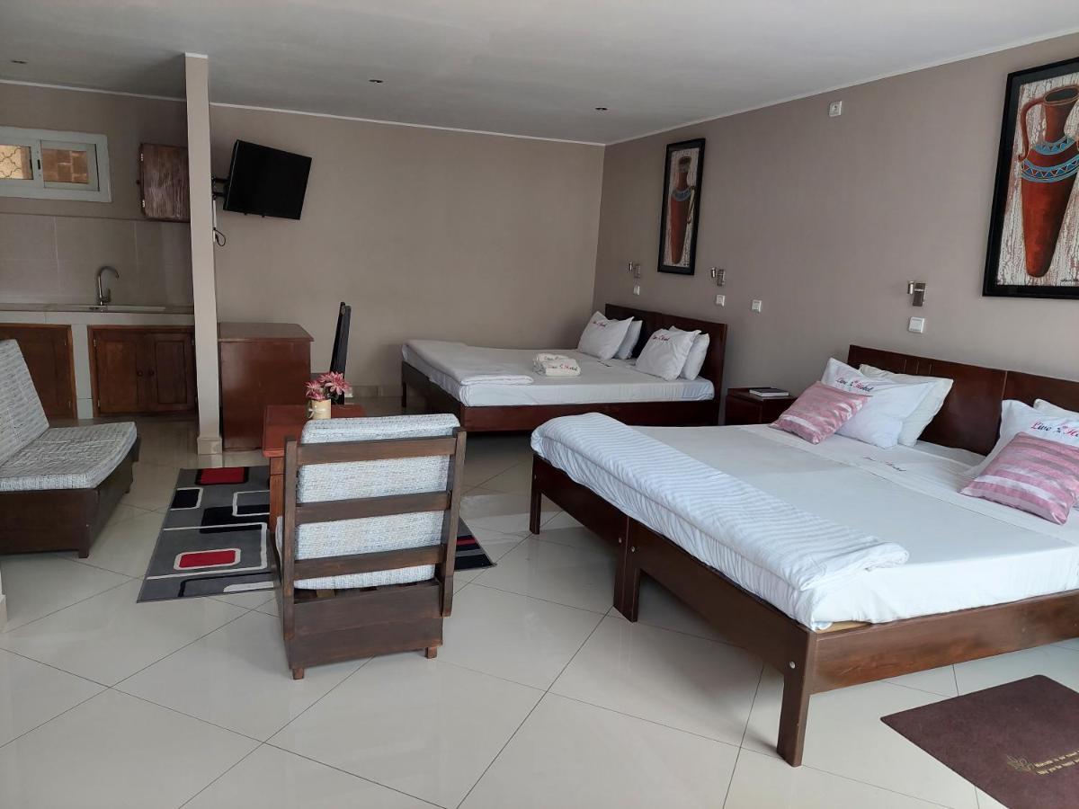 Live Hotel Ανταναναρίβο Εξωτερικό φωτογραφία